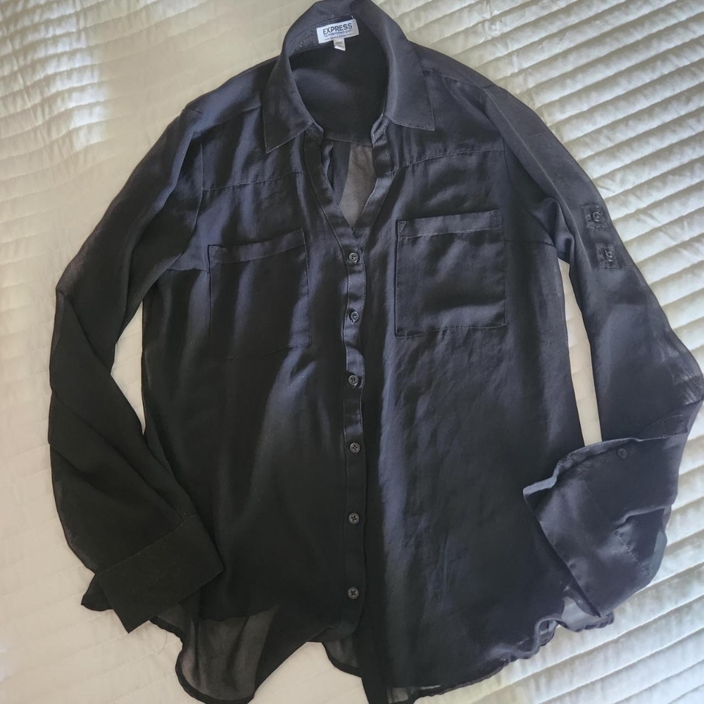 Sheer black long sleeve top w/ gold threads throughout size:M